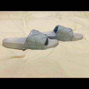 Baby blue flat sandals 🩴